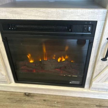 Modern Loft!/Free Parking/Long Stay Friendly! Детройт Екстериор снимка