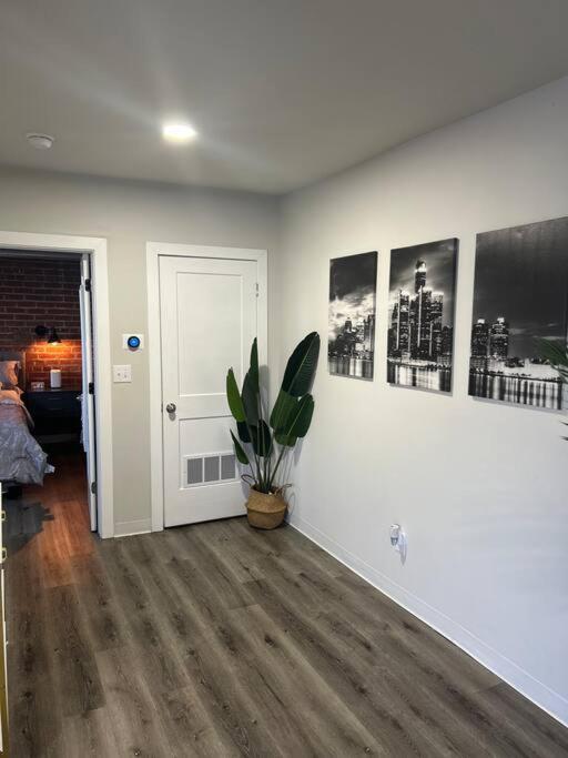 Modern Loft!/Free Parking/Long Stay Friendly! Детройт Екстериор снимка